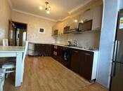 Продается 2-комн. вторичка 65 м², м. Иншаатчылар, photo 4 from 8