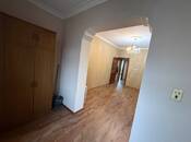 Продаётся 2-комн. вторичка 50 м², м. Иншаатчылар, photo 3 from 8