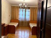 Satılır 3 otaqlı köhnə tikili 72 m², Elmlər Akademiyası m., photo 3 from 8