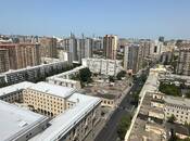 İcarəyə verilir 4 otaqlı yeni tikili 240 m², 28 May m., photo 1 from 8