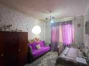 Продается 3-комн. вторичка 70 м², м. Ази Асланов, photo 1 from 8