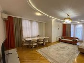 Satılır 5 otaqlı həyət evi/bağ evi 213 m², photo 2 from 8