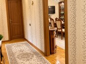 Satılır 3 otaqlı köhnə tikili 82 m², Xalqlar Dostluğu m., photo 2 from 7