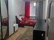 Satılır 2 otaqlı köhnə tikili 55 m², Qara Qarayev m., photo 2 from 8