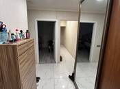 Satılır 5 otaqlı köhnə tikili 98 m², İnşaatçılar m., photo 3 from 8