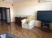 İcarəyə verilir 3 otaqlı yeni tikili 165 m², 28 May m., photo 2 from 8