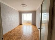 Satılır 2 otaqlı köhnə tikili 70 m², 28 May m., photo 1 from 4