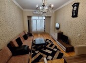 Сдается 2-комн. вторичка 65 м², м. Азадлыг проспекти, photo 1 from 8