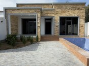 Satılır 4 otaqlı həyət evi/bağ evi 4 m², Şüvəlan q., photo 1 from 8