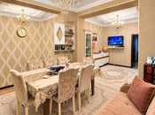 Продается 3-комн. вторичка 75 м², Ясамальский р., photo 1 from 8