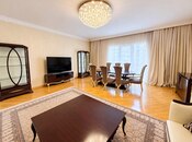 İcarəyə verilir 3 otaqlı yeni tikili 160 m², 28 May m., photo 2 from 8