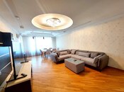 Сдается 4-комн. новостройка 180 м², м. Низами, photo 2 from 8