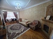 Продается 3-комн. вторичка 74 м², м. Мемар Аджеми, photo 1 from 8