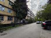 Продается 3-комн. вторичка 80 м², м. Нефтчиляр, photo 1 from 8