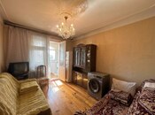 Продаётся 3-комн. вторичка 60 м², м. Кара Караев, photo 4 from 8