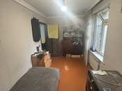 Satılır 2 otaqlı köhnə tikili 50 m², İnşaatçılar m., photo 4 from 8