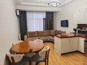 Сдаётся 3-комн. новостройка 110 м², Абшеронcкий  р., photo 1 from 8