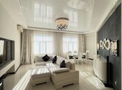 Продаётся 3-комн. новостройка 130 м², м. Элмляр Академиясы, photo 1 from 8