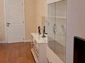 Satılır 4 otaqlı yeni tikili 180 m², 28 May m., photo 2 from 8