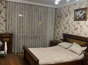 Продается 3-комн. вторичка 70 м², м. Элмляр Академиясы, photo 2 from 5