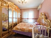 Продается 2-комн. вторичка 65 м², м. Гянджлик, photo 4 from 8