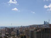 İcarəyə verilir 6 otaqlı köhnə tikili 550 m², Nizami m., photo 1 from 8
