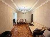 Продается 2-комн. вторичка 70 м², м. Азадлыг проспекти, photo 1 from 8