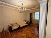 Продается 2-комн. вторичка 70 м², м. Азадлыг проспекти, photo 4 from 8