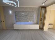 Продается 3-комн. вторичка 85 м², Хатаинский р., photo 2 from 8