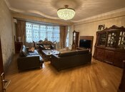 Satılır 4 otaqlı yeni tikili 185 m², 28 May m., photo 1 from 8