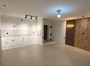 Продаётся 2-комн. вторичка 50 м², м. Элмляр Академиясы, photo 1 from 8