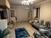 Продаётся 2-комн. вторичка 42.2 м², м. Иншаатчылар, photo 2 from 8