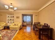 Satılır 3 otaqlı köhnə tikili 70 m², Nizami m., photo 6 from 8