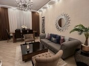 Продается 3-комн. вторичка 80 м², м. Элмляр Академиясы, photo 1 from 8