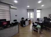 Сдаётся 5-комн. офис 235 м², м. Нариман Нариманов, photo 1 from 8