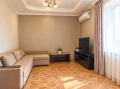 Сдаётся 2-комн. новостройка 70 м², м. Ази Асланов, photo 1 from 5