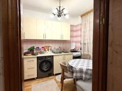 Продаётся 2-комн. вторичка 63 м², м. Гянджлик, photo 4 from 8