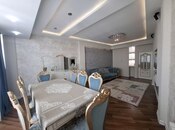 Сдаётся 3-комн. новостройка 110 м², м. Низами, photo 1 from 8