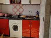 Satılır 3 otaqlı köhnə tikili 70 m², Azadlıq Prospekti m., photo 4 from 8