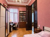 Satılır 5 otaqlı köhnə tikili 210 m², 28 May m., photo 5 from 8