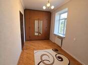 Продаётся 2-комн. вторичка 50 м², м. Элмляр Академиясы, photo 3 from 7