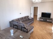 Сдается 2-комн. новостройка 100 м², м. 28 мая, photo 1 from 8