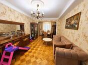 Продаётся 3-комн. вторичка 90 м², м. Элмляр Академиясы, photo 1 from 8