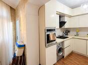 Продаётся 3-комн. вторичка 90 м², м. Элмляр Академиясы, photo 4 from 8