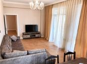 İcarəyə verilir 2 otaqlı yeni tikili 95 m², 28 May m., photo 1 from 8