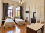 Satılır 3 otaqlı köhnə tikili 120 m², 28 May m., photo 2 from 8