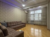 Продаётся 2-комн. новостройка 70 м², м. Ази Асланов, photo 1 from 8