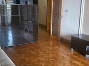Продается 2-комн. вторичка 60 м², м. Гянджлик, photo 2 from 8