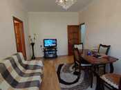 Satılır 4 otaqlı köhnə tikili 110 m², İnşaatçılar m., photo 1 from 8