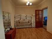 Satılır 4 otaqlı köhnə tikili 110 m², İnşaatçılar m., photo 7 from 8